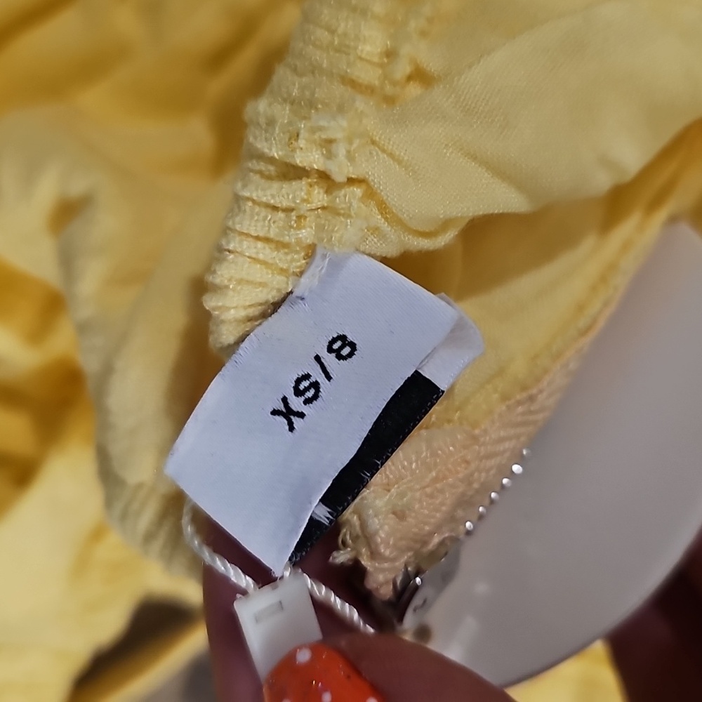 NWT Yellow Off-Shoulder Ruffle Top - Picture 6 of 6